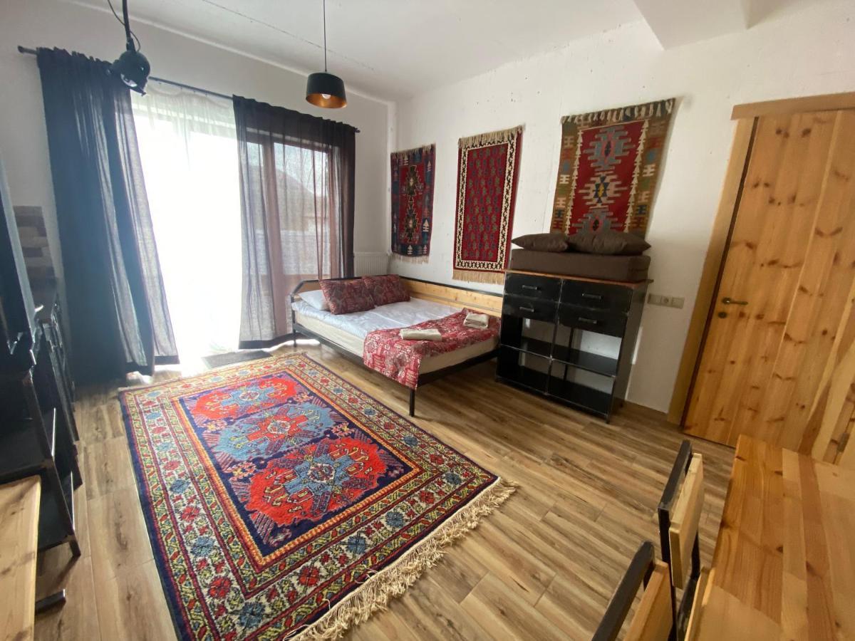 Mountain Cricket Chalets And Apartments Goedaoeri Kamer foto