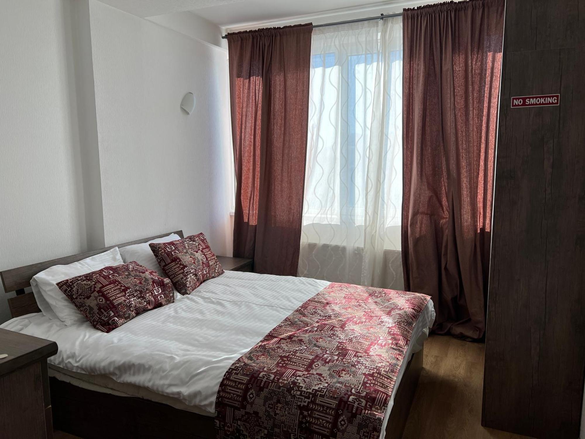 Mountain Cricket Chalets And Apartments Goedaoeri Kamer foto