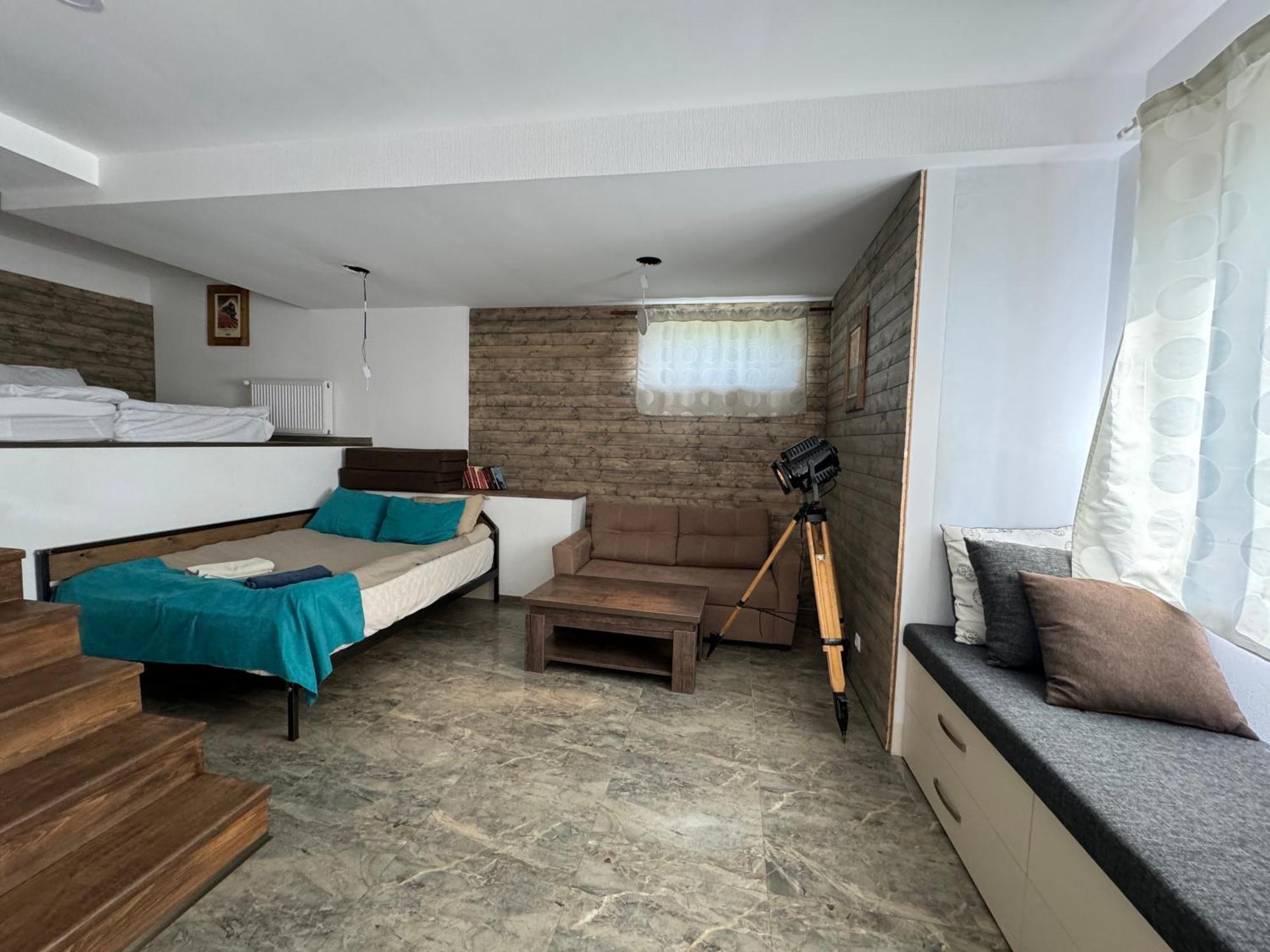 Mountain Cricket Chalets And Apartments Goedaoeri Buitenkant foto