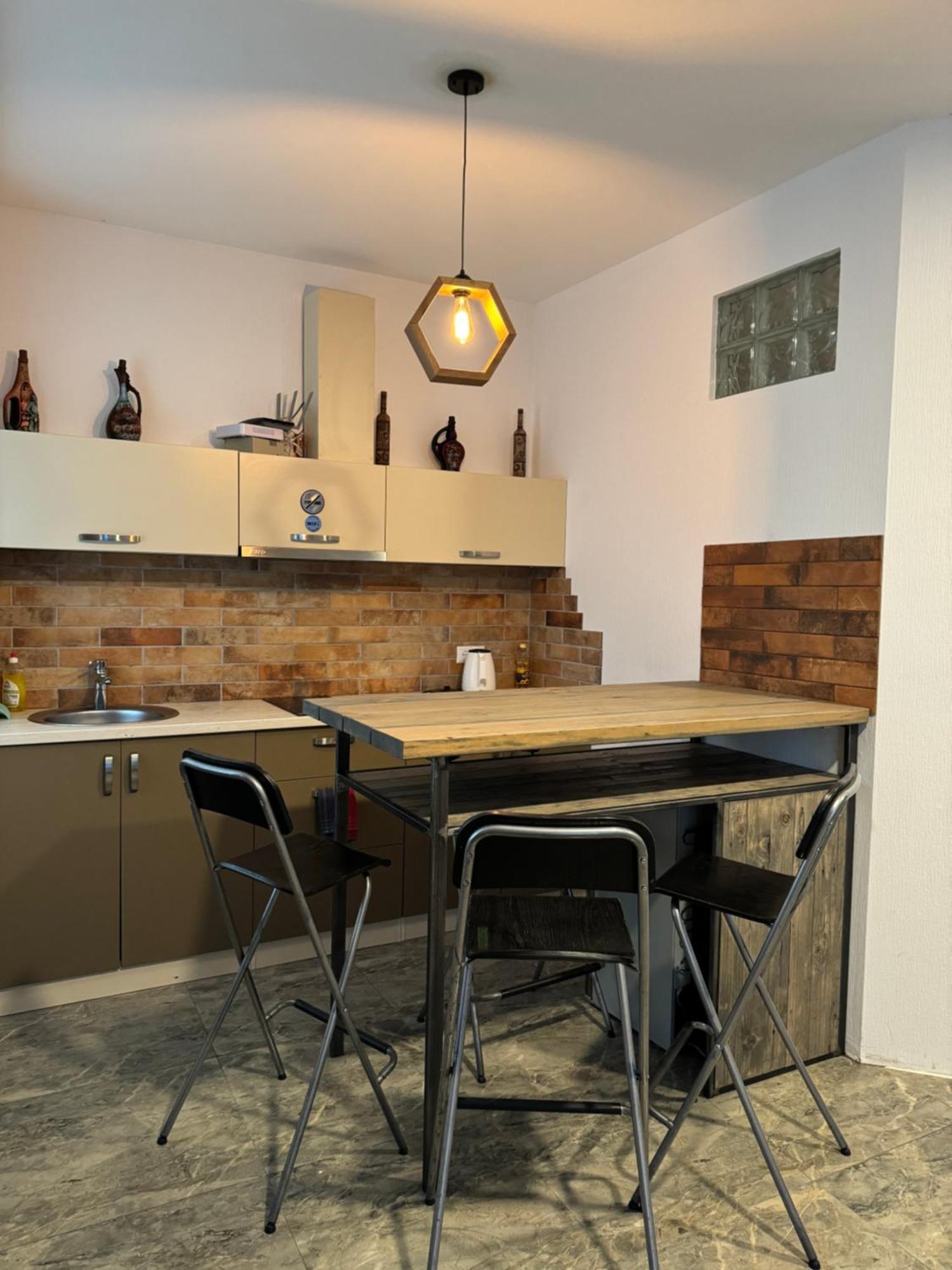 Mountain Cricket Chalets And Apartments Goedaoeri Kamer foto