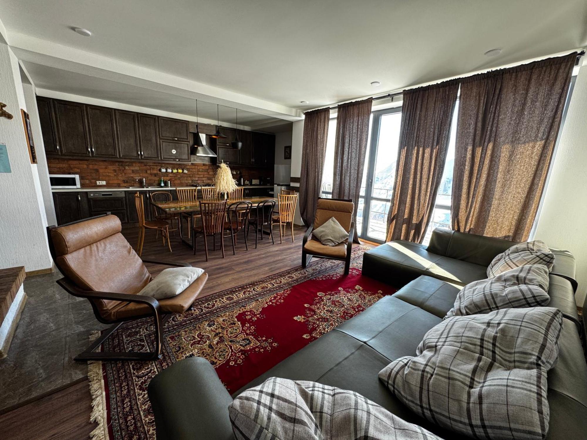 Mountain Cricket Chalets And Apartments Goedaoeri Kamer foto